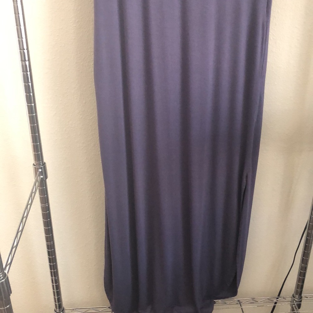 AROLINA DRESS. - Picture 4 of 10